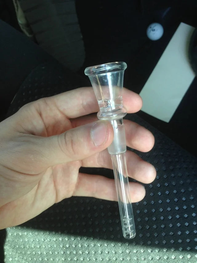 How Do You Use a Glass Pipe: A Beginner-Friendly Guide